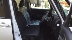 内装前方シート