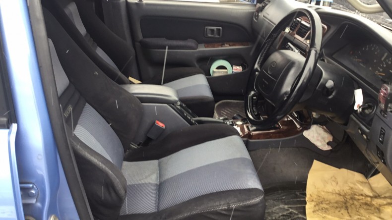 内装前方シート