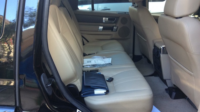 内装後方シート