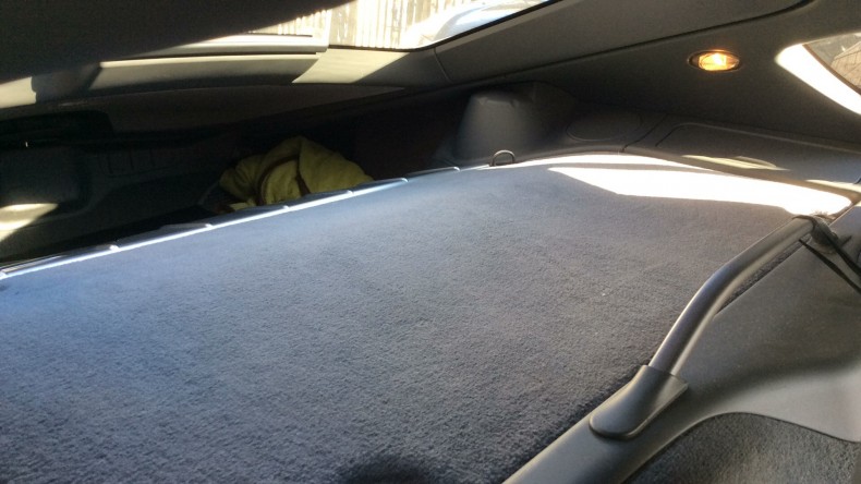 内装後方シート