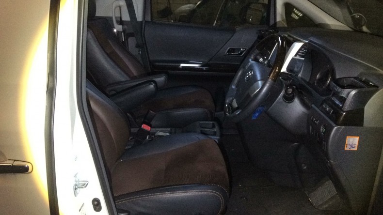 内装前方シート