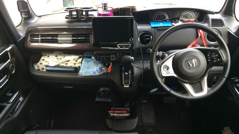 内装インパネ全体