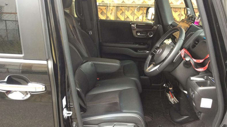 内装前方シート