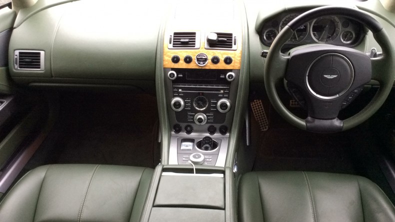 内装インパネ全体