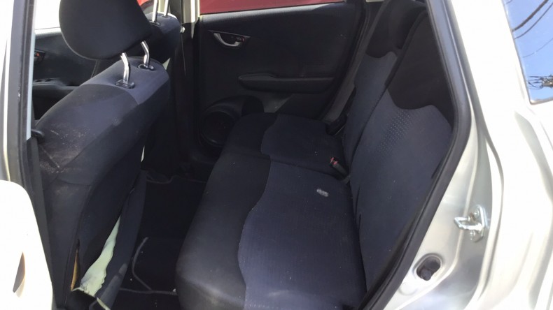 内装後方シート