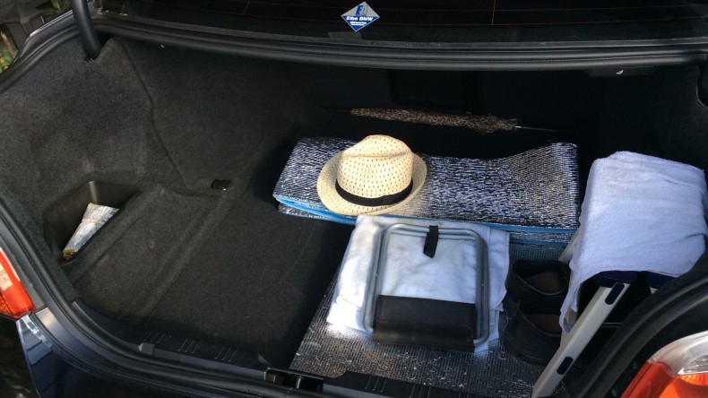 内装トランク