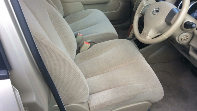 内装前方シート