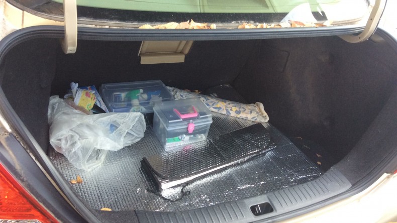 内装トランク