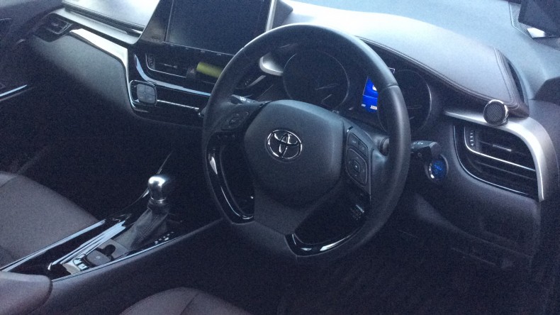 内装インパネ全体