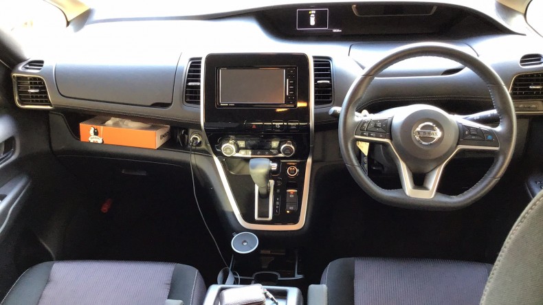 内装インパネ全体