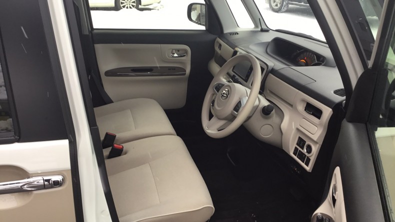 内装前方シート