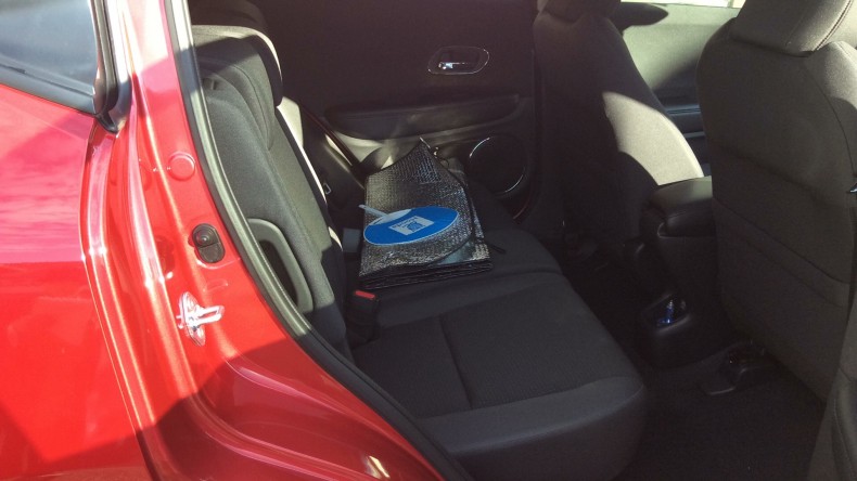 内装後方シート