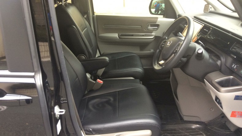 内装前方シート