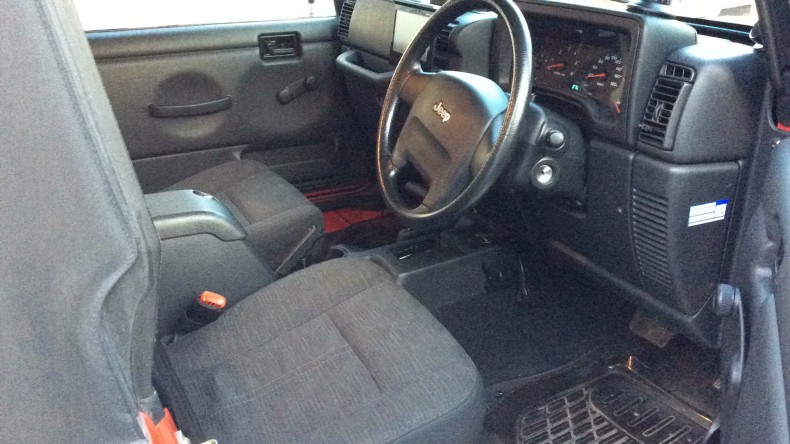 内装前方シート