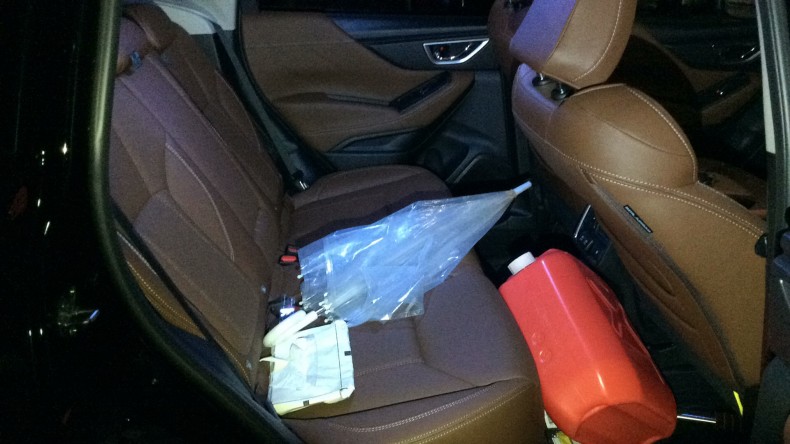 内装後方シート