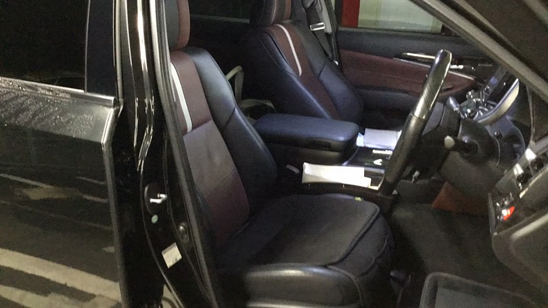 内装前方シート