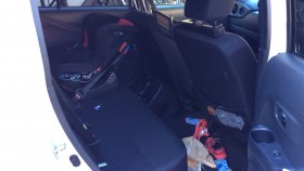 内装後方シート