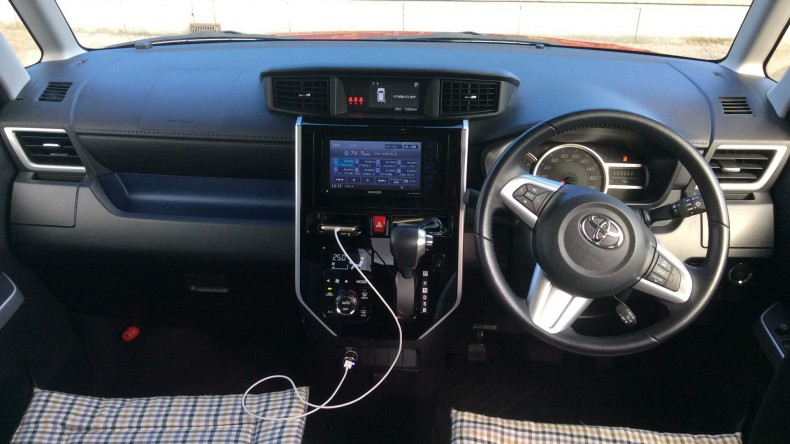 内装インパネ全体