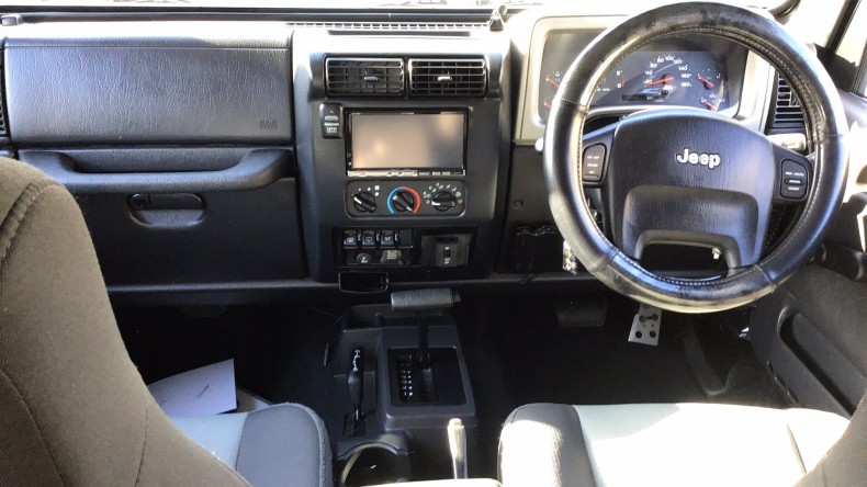 内装インパネ全体