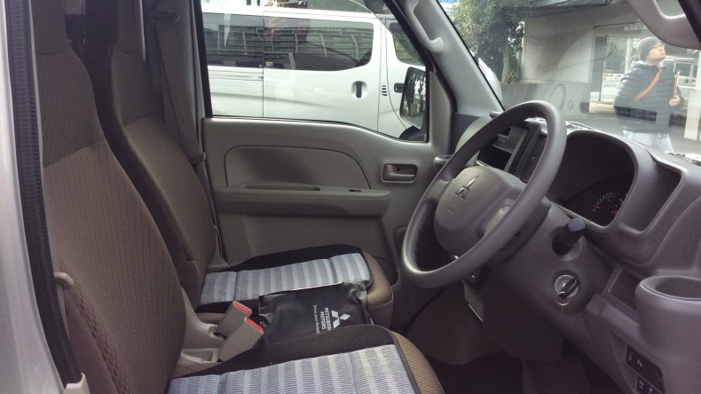 内装前方シート