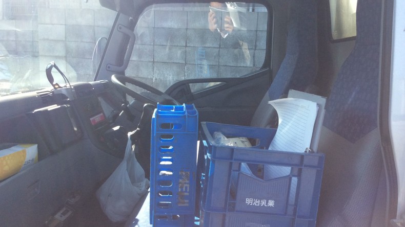 内装後方シート