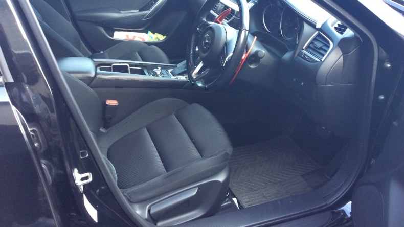 内装前方シート