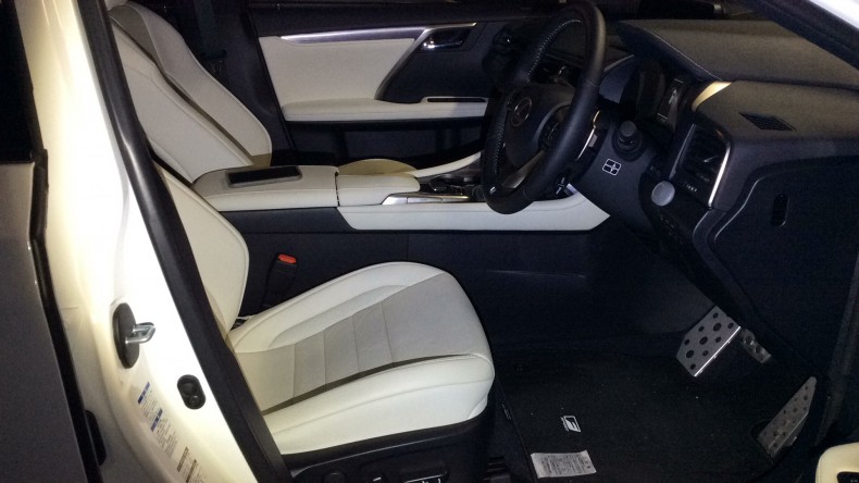 内装前方シート