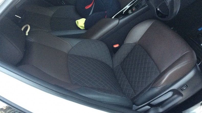 内装前方シート