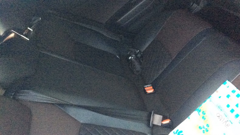 内装後方シート