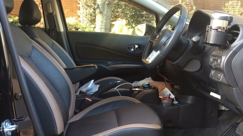 内装前方シート