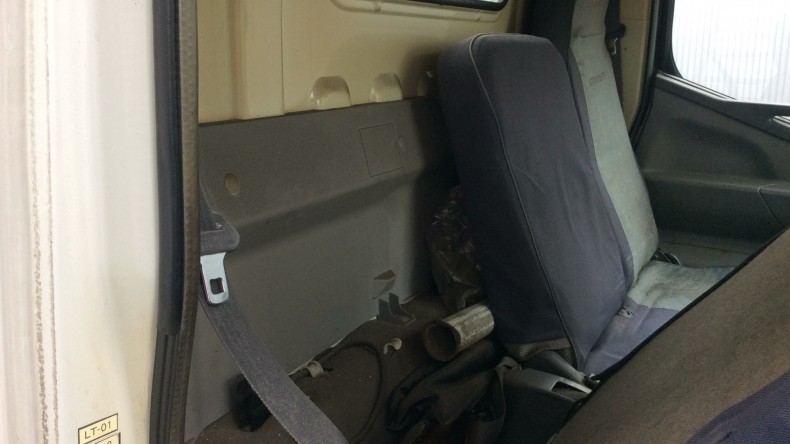 内装後方シート