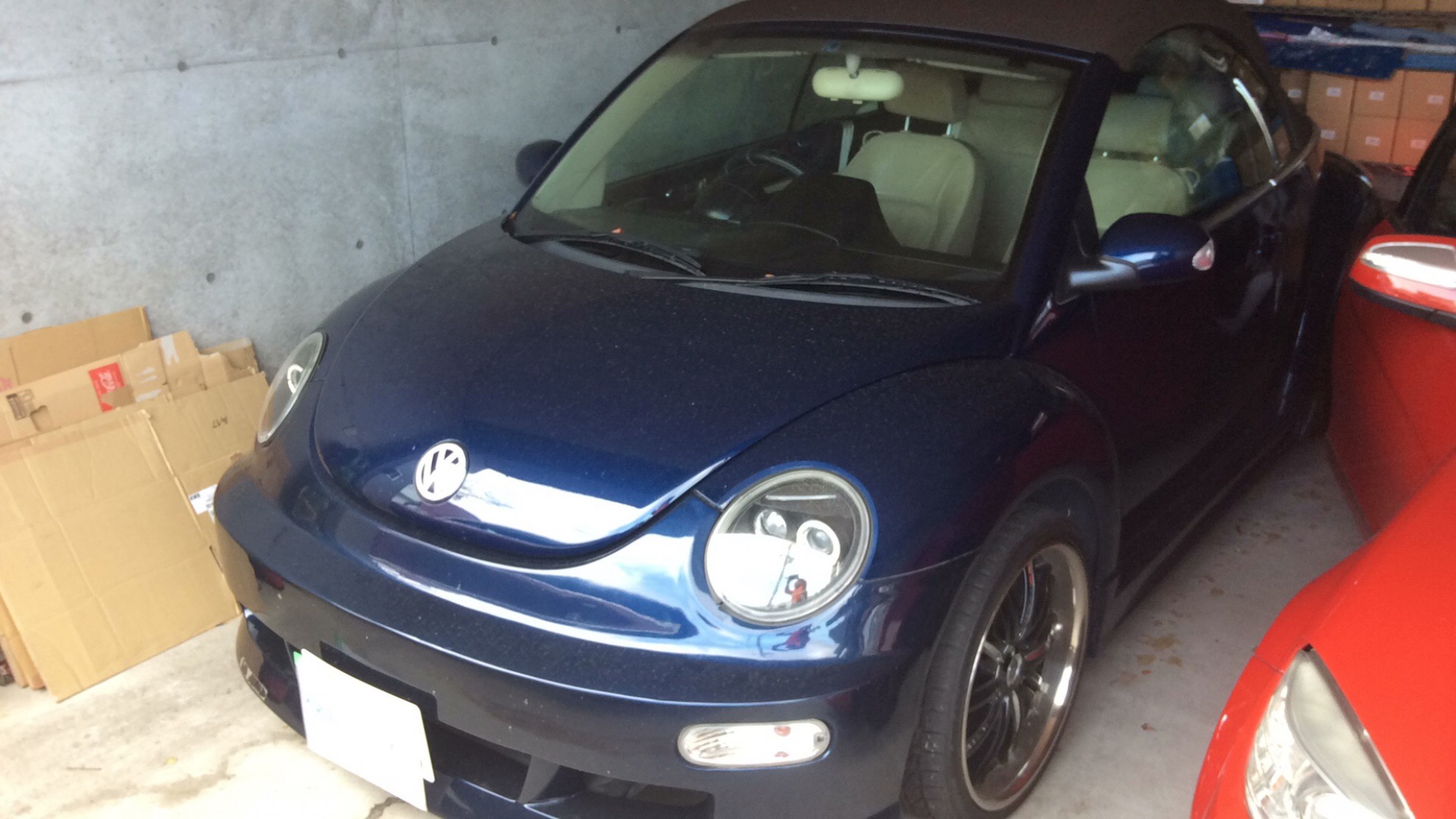 フォルクスワーゲン　ニュービートルカブリオレの車種サムネイル画像