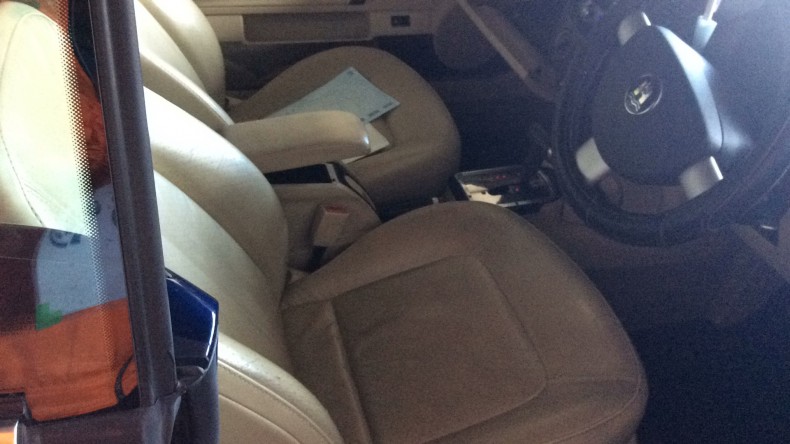 内装前方シート