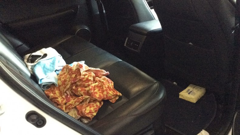 内装後方シート