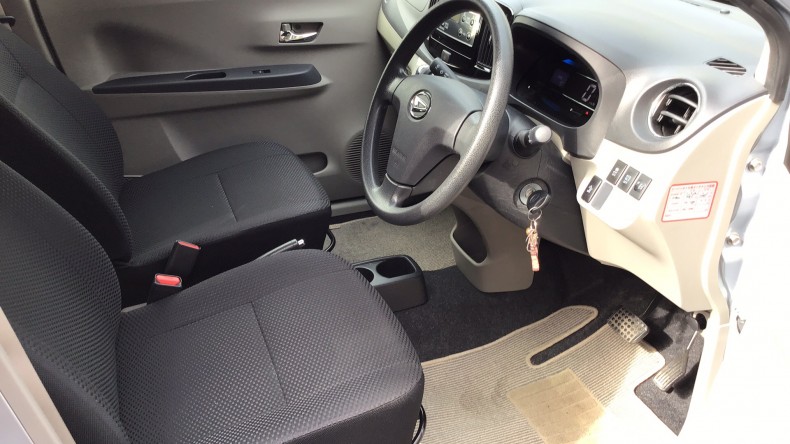 内装前方シート