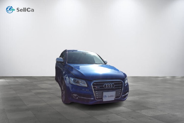 アウディ　ＳＱ５の車種サムネイル画像