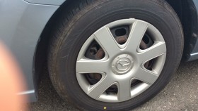 タイヤホイール前