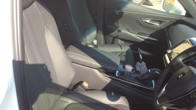 内装前方シート