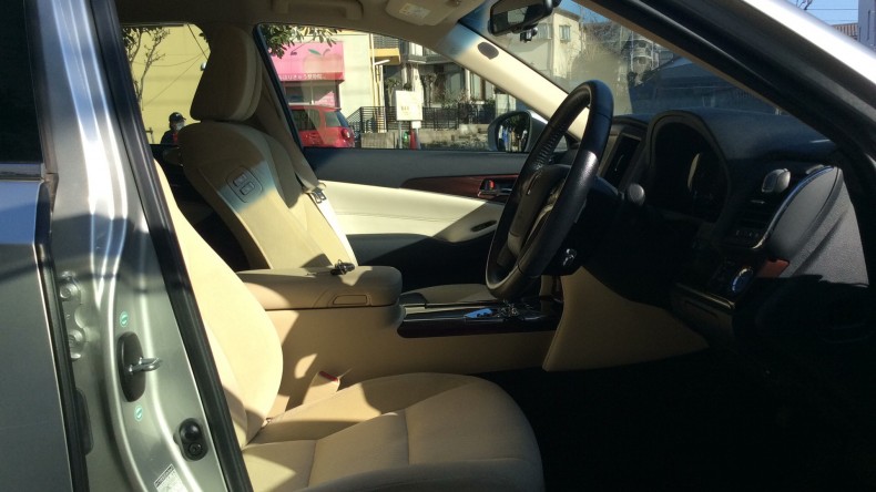 内装前方シート