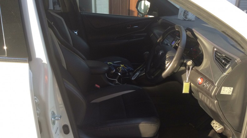 内装前方シート