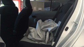 内装後方シート