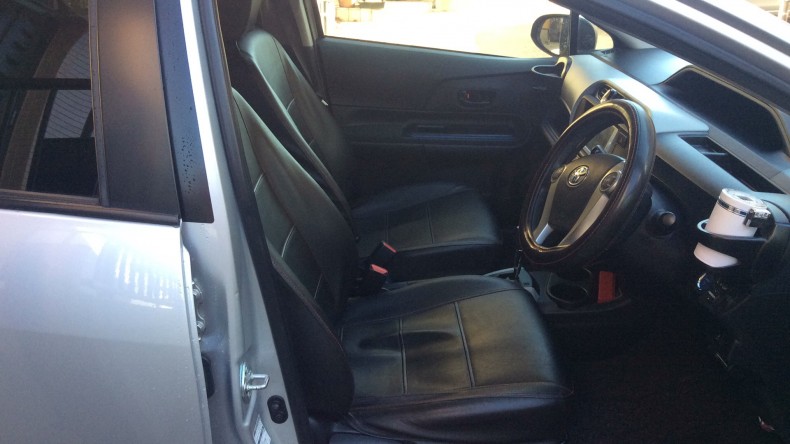 内装前方シート