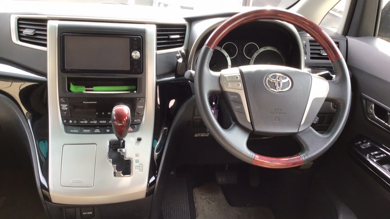 内装インパネ全体