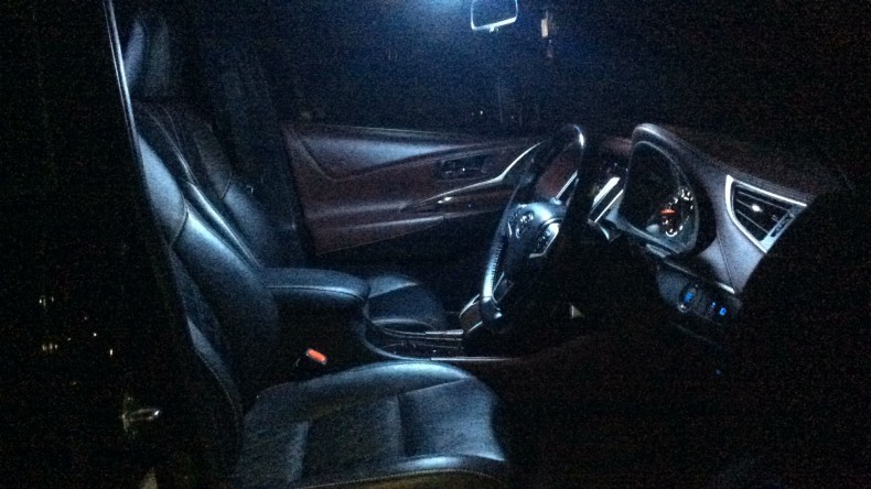 内装前方シート