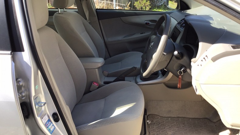 内装前方シート