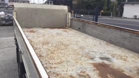 内装後方シート