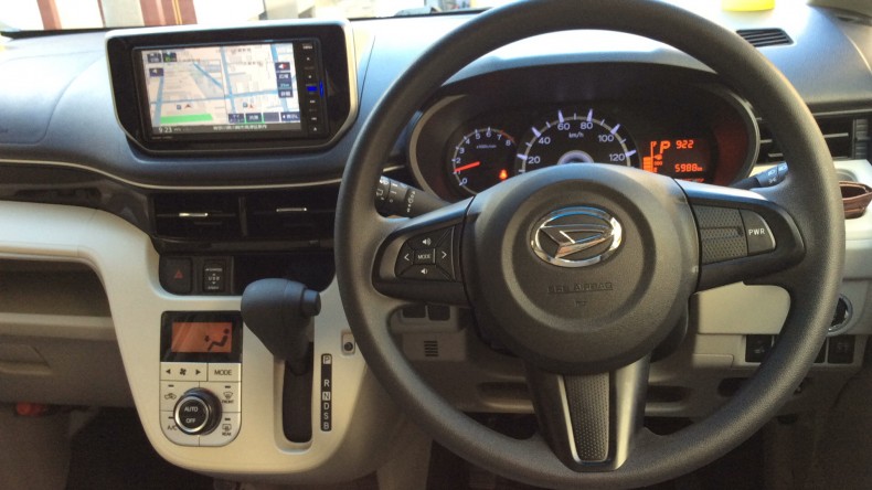 内装インパネ全体