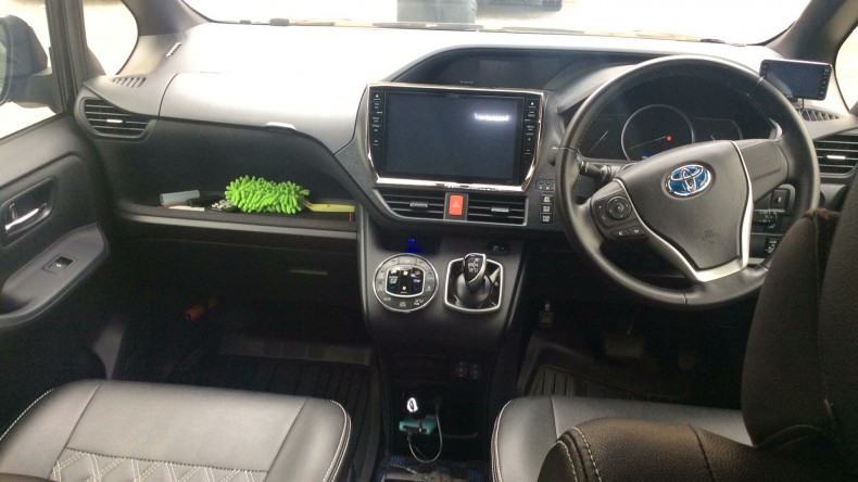 内装インパネ全体