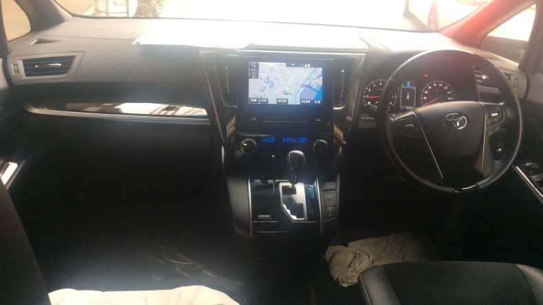 内装インパネ全体