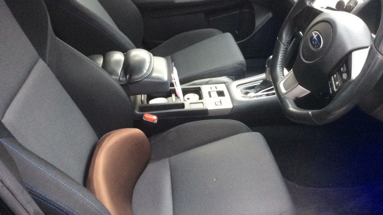 内装前方シート